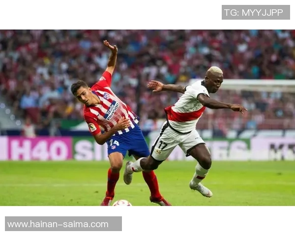 西甲盛宴：AC米兰狂胜多特蒙德帽子戏法引爆全场激情