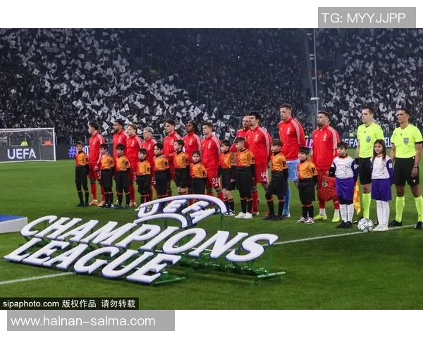 德甲精彩对决曼联与尤文图斯激战成平局战术分析引人深思