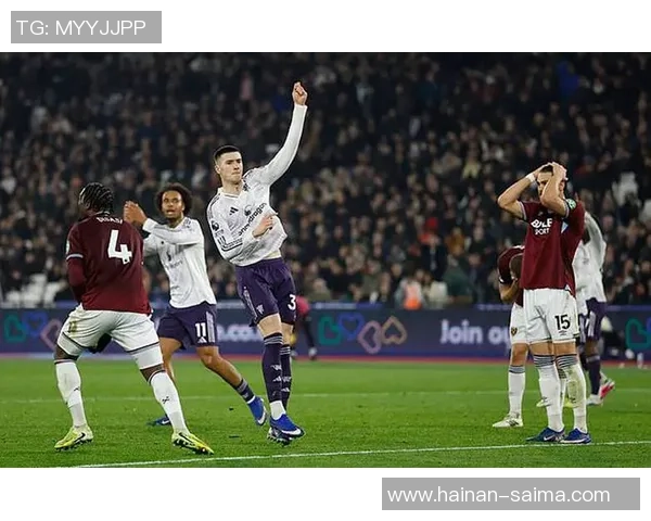 曼联与波尔图激战成平局绝杀时刻点燃全场激情